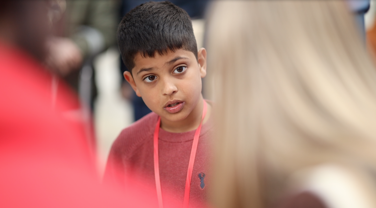 Child at stall